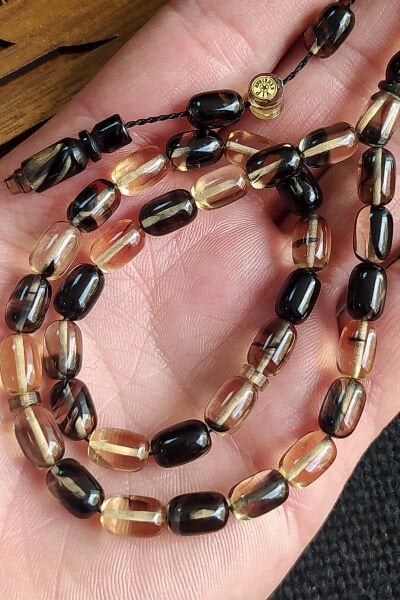 6X9 mm Bürokrat Boy Siyah Beyaz Ateşi Kehribar Tesbih Usta İşçilikli Sıkma Kehribar Diyarbakır Model