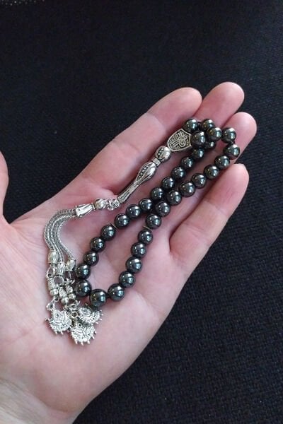 8 mm Bilekboy Hematit Doğaltaş Tesbih 3 Dallı Osmanlı Püsküllü Ahşap Kutulu Tespih