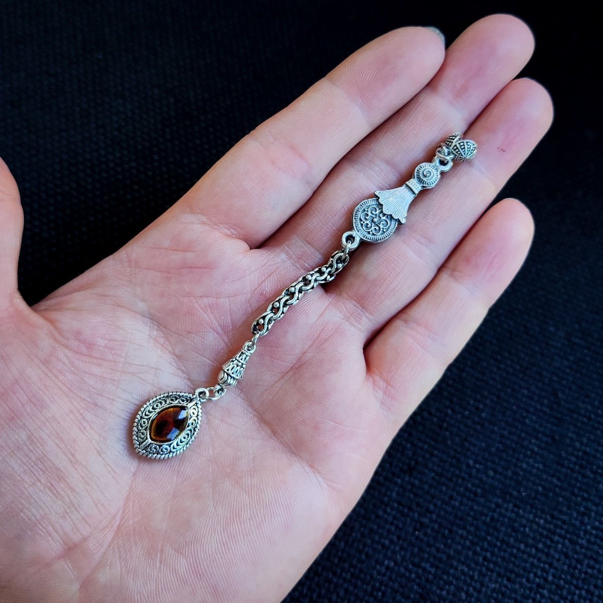 9 Gram Antik Gümüş Kaplama Kahverengi Mineli Pirinç Püskül