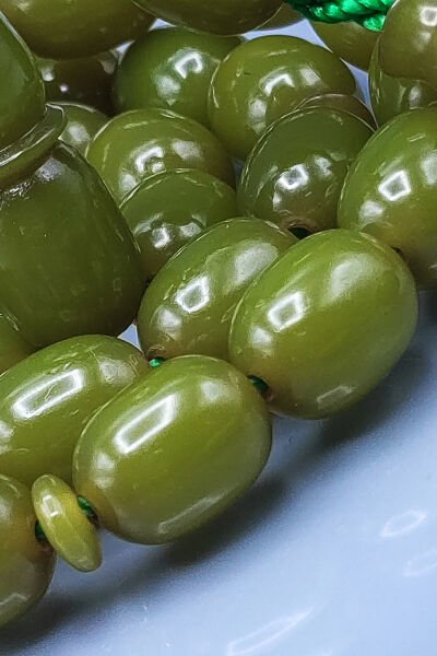 9x12 mm Yeşil Ebu Sırr İmzalı Zar Kehribar Tesbih