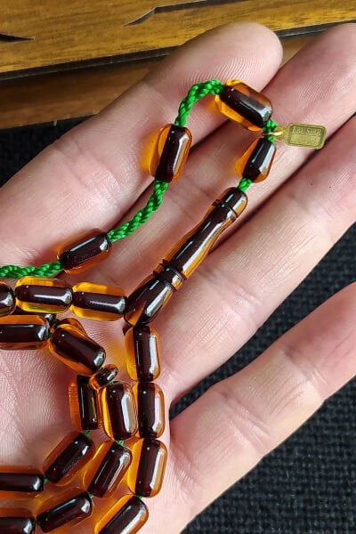 7x11 mm Kapsül Altın Hamur Çubuk Sıkma Kehribar Tesbih Ebu Sırr Usta İmzalı Tespih Ahşap Kutulu