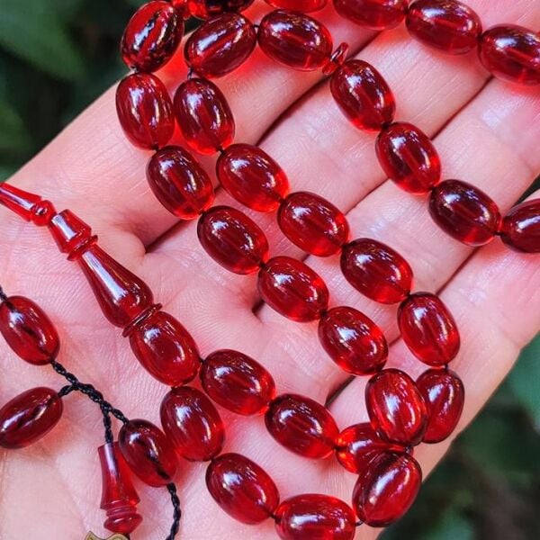 8x11 mm Ali Agiş Usta İşçilikli Vişne Rengi Zar Kehribar Tesbih - Şeffaf Delim Tespih