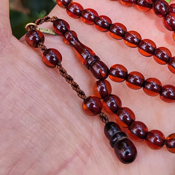 7 mm 99 Habbe Tütün Rengi Sıkma Kehribar Tesbih - Ebu Sırr İmzalı Namaz Tesbihi