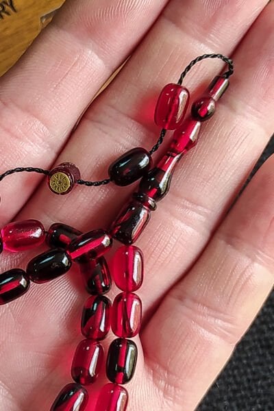 6X9 mm Bürokrat Boy Kırmızı Siyah Ateşi Kehribar Tesbih - Usta İşçilikli Diyarbakır Model Tespih