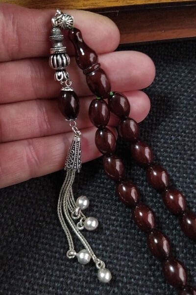 Koleksiyonluk 9X12 mm Vişne Rengi Helezon Damarlı Sıkma Kehribar Tesbih - Osama Omari Usta İşçilikli