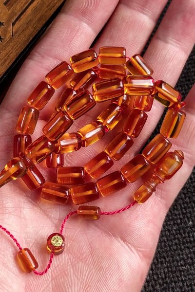 İmzalı 7X11 mm Altın Rengi Ateşi Kehribar Tesbih - Usta İşçilikli Zar Kehribar - Şeffaf Delim Kesme