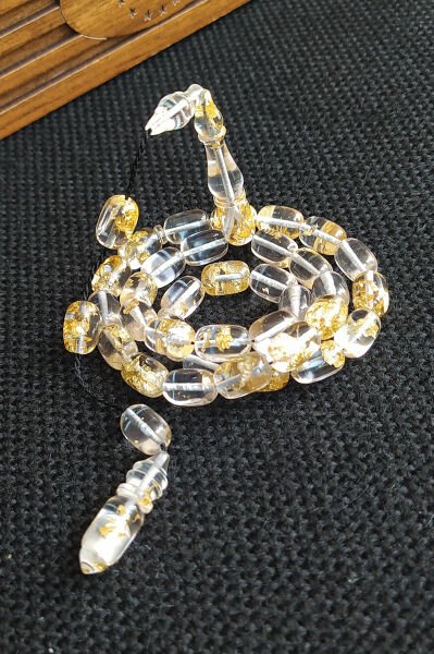 24K Yenilebilir Altın Parçacıklı Tesbih Altın Varaklı Plexiglass Uçak Camı Tesbih Ahşap Kutulu