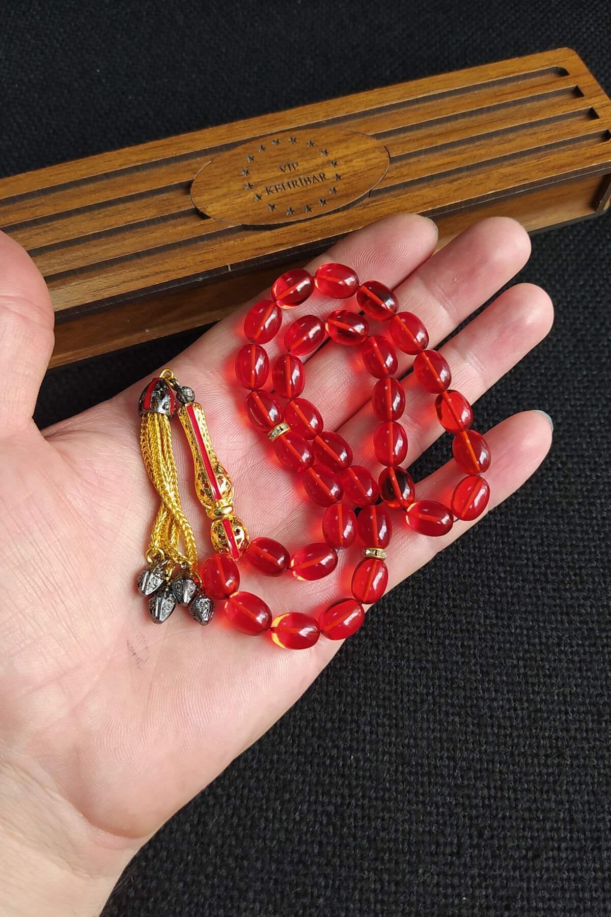 8x11 mm Kırmızı Ateşi Kehribar Tesbih Telkari İmame Püskül Kombinli Tespih Ahşap Kutulu Mesajlı