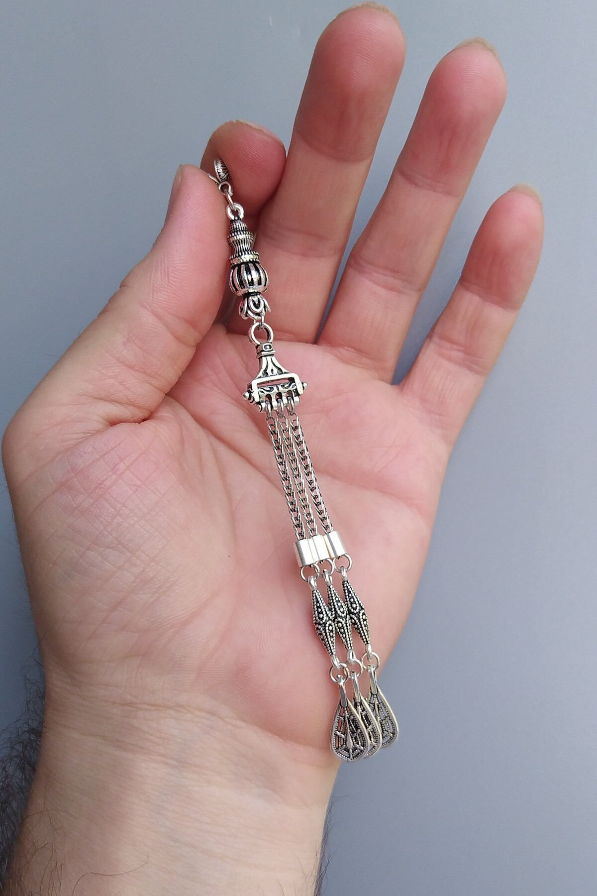 Mikron Gümüş Kaplama Sancak Model Tesbih Püskül Gümüş İşçilikli Sancak Püskül