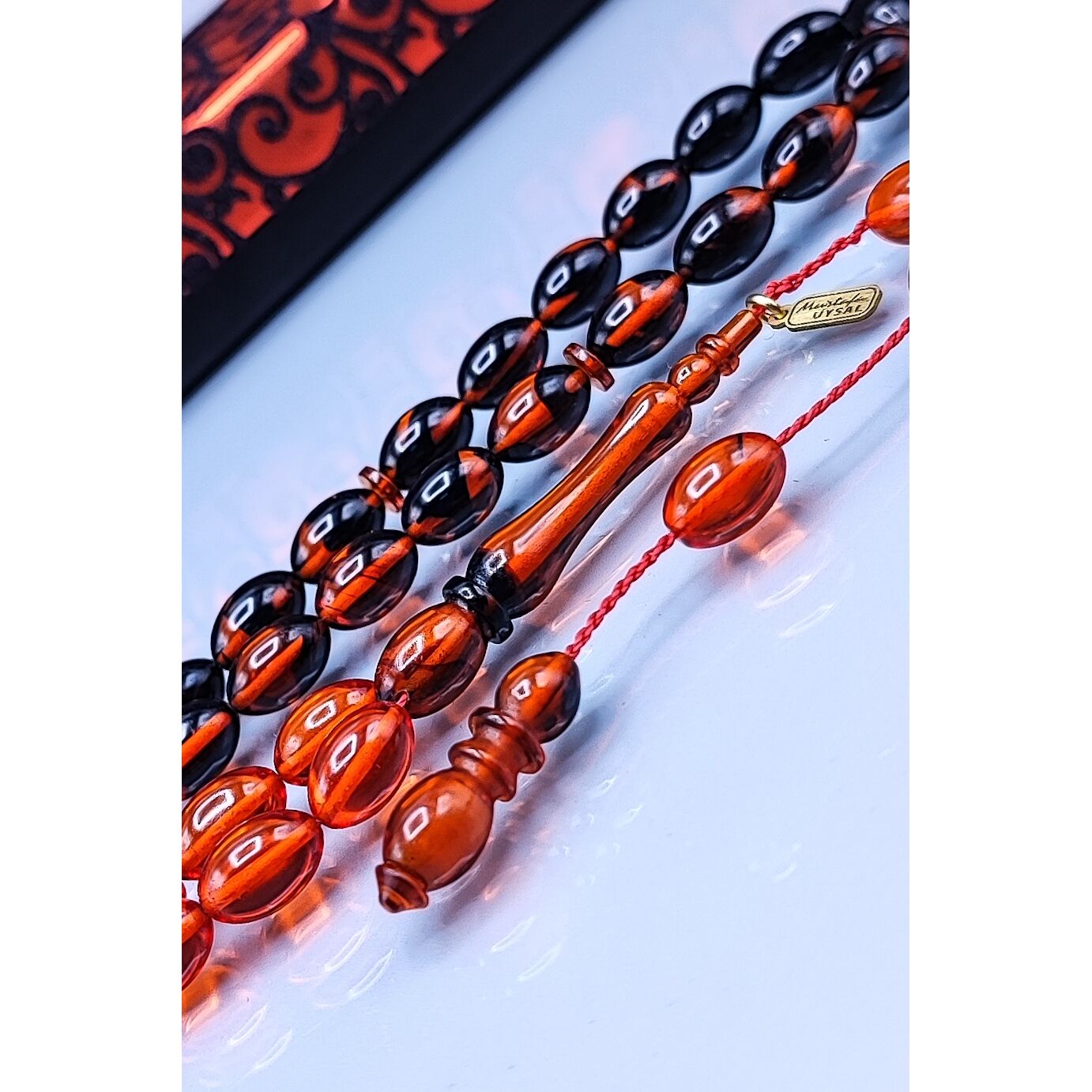 7x11 mm Beyzi Mustafa Uysal İmzalı Turuncu Siyah Ateşi Kehribar Tesbih