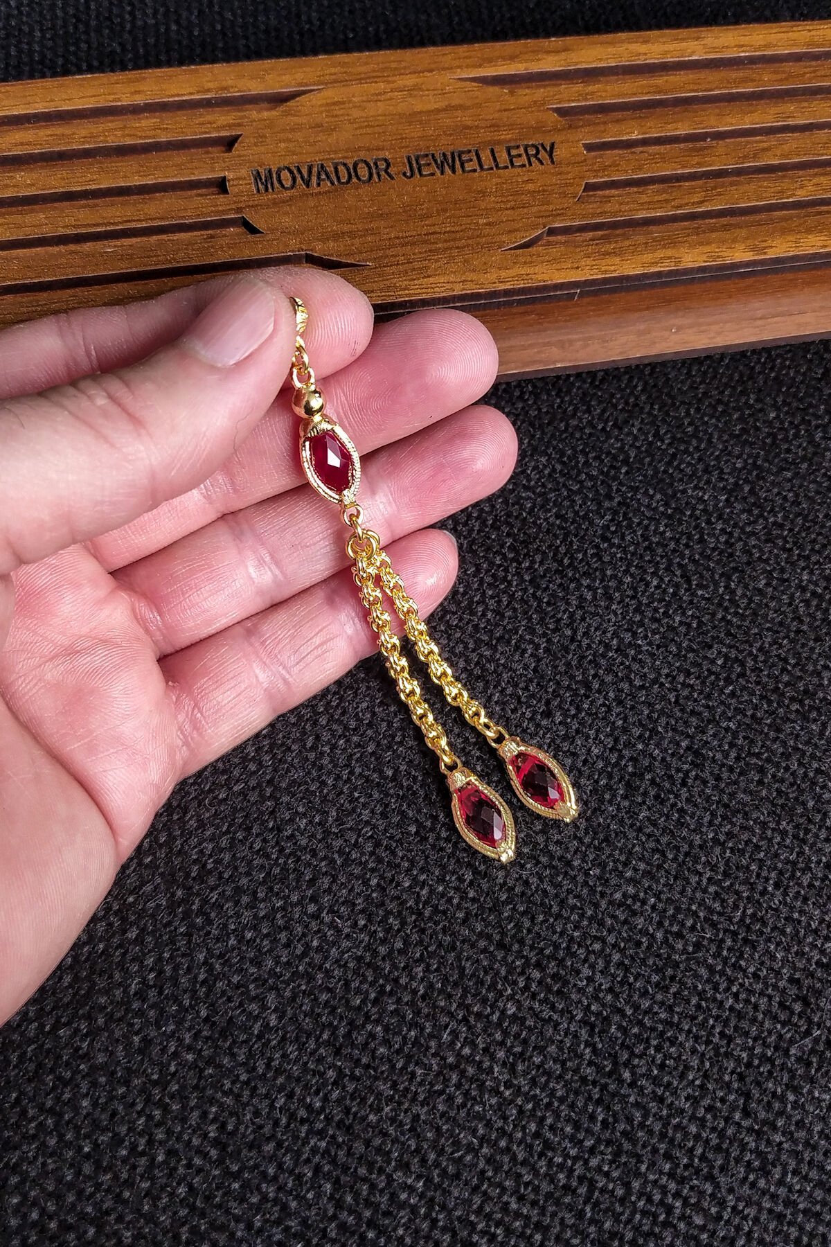 Kırmızı Zirkon Taşlı Altın Kaplama Pirinç Püskül Arnavut Zincirli Tesbih Püskülü