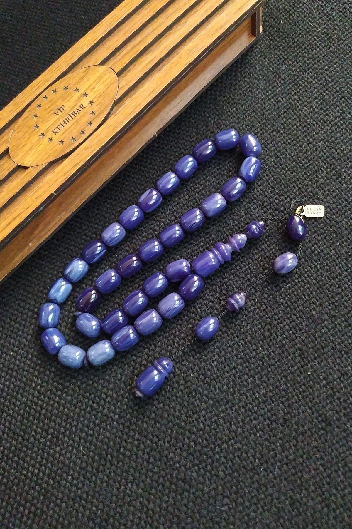 9x12mm Ergin Baran Usta İşçilikli Sıkma Kehribar Tesbih 0.6 Delim Hassas Çalışma Ahşap Kutulu