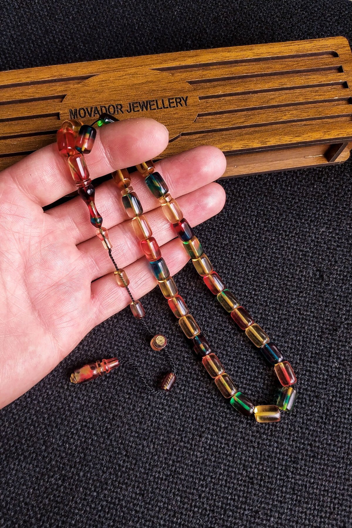Koleksiyonluk Mesut Elma Colorist Tesbih 8x11 mm Usta İşçilikli Tespih
