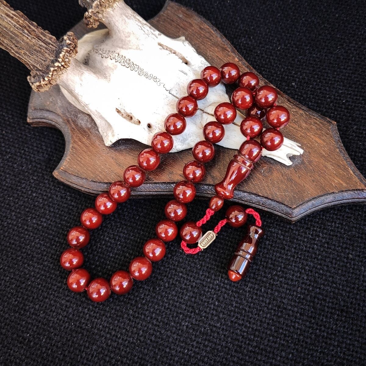 Vişne Rengi Çubuk Sıkma Kehribar | Movador İmzalı