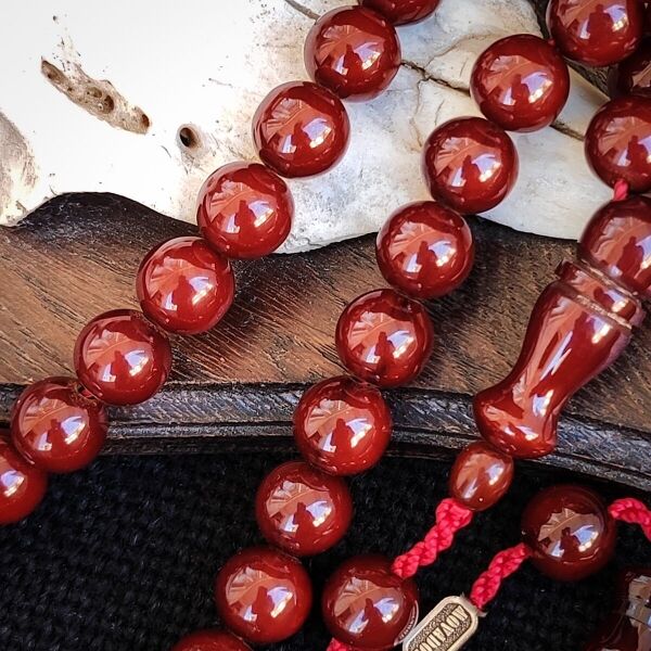 Vişne Rengi Çubuk Sıkma Kehribar | Movador İmzalı