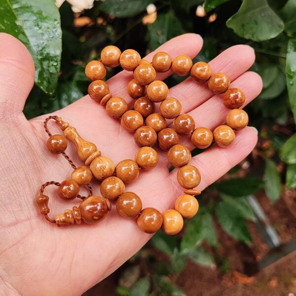 Abdullah Ceniklioğlu Usta İşçilikli Kuka Tesbih - 11,5x10 mm Küre Kesim