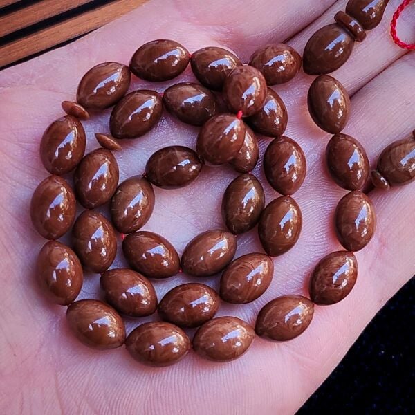 8x12 mm Kahverengi Fatih Erbabacan Usta İşçilikli Sıkma Kehribar Tesbih