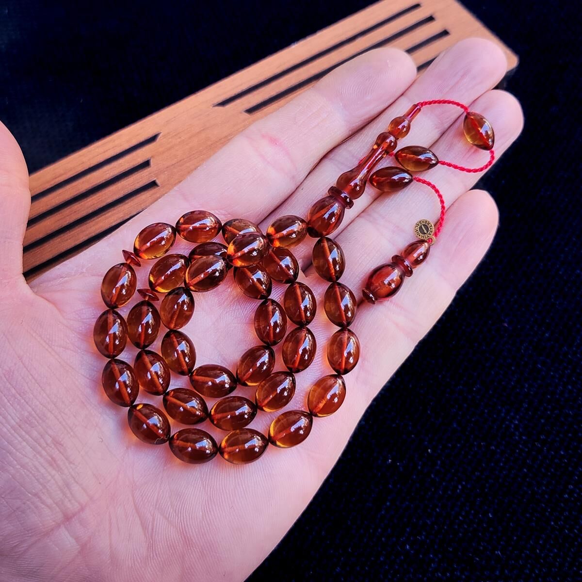 8x12 mm Çay Rengi Fatih Erbabacan Usta İşçilikli Zar Kehribar Tesbih