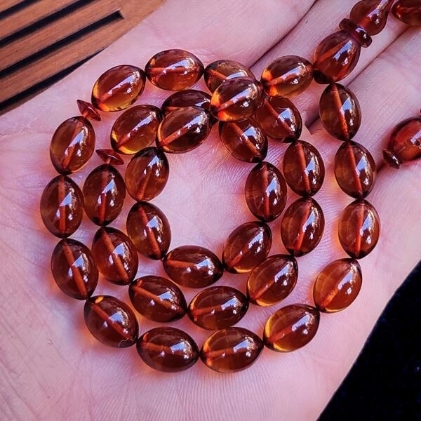 8x12 mm Çay Rengi Fatih Erbabacan Usta İşçilikli Zar Kehribar Tesbih