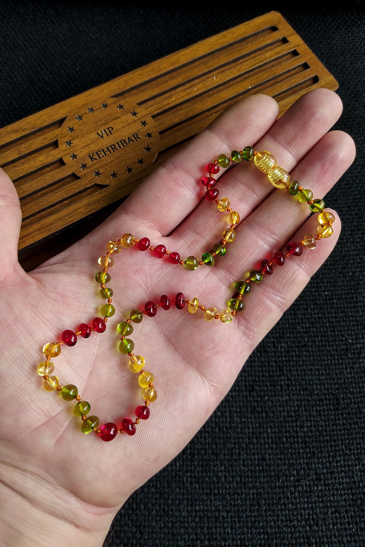 Sertifikalı Yeşil Kırmızı Bal Kehribar Kolye Kız Erkek Bebek Diş Kolyesi 4-7 Yaş 35 cm