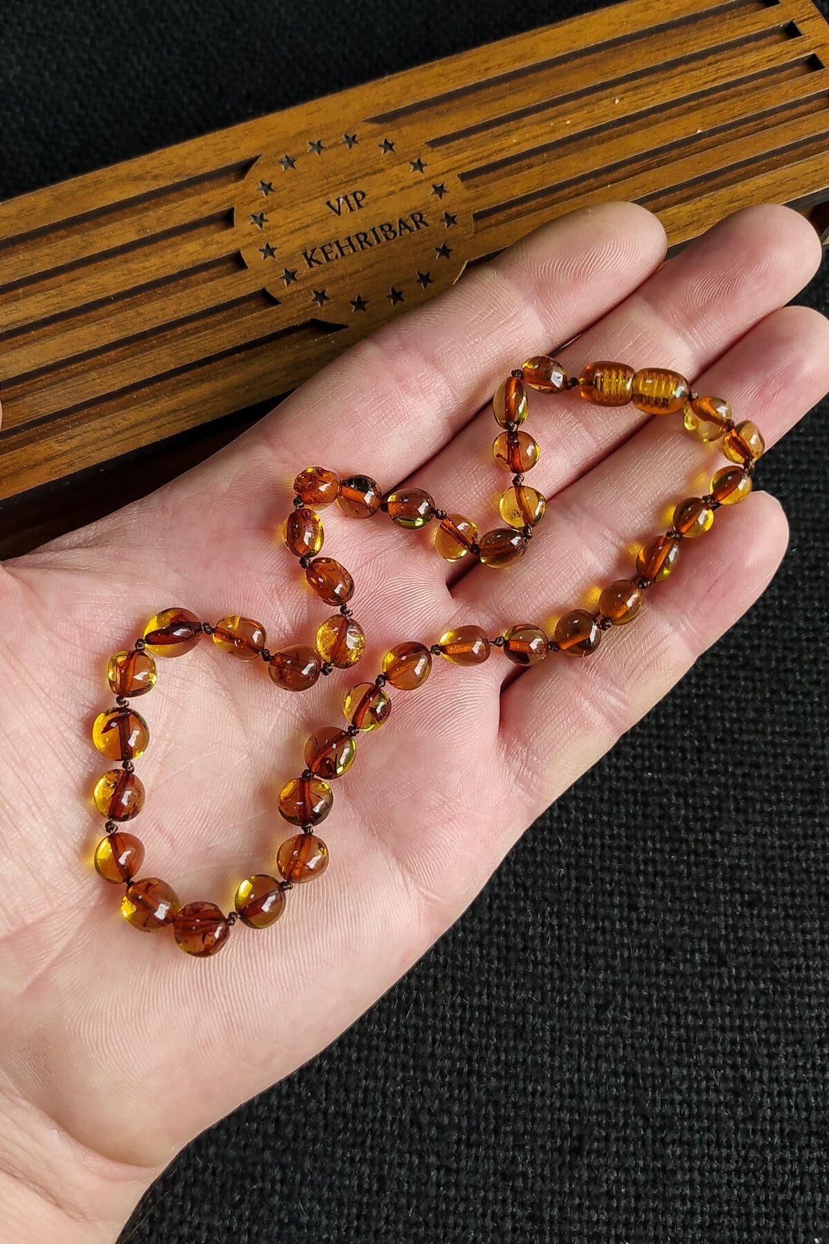 Sertifikalı Dominik Yeşili Kehribar Kolye Kız Erkek Bebek Diş Kolyesi 0-3 Yaş 32 cm