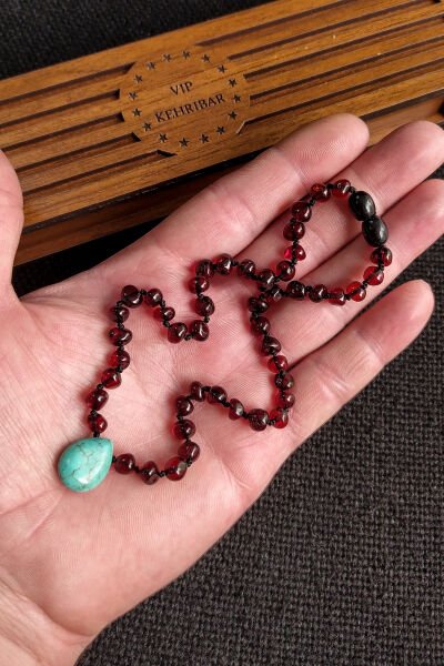 Sertifikalı Turkuaz Doğaltaşlı Vişne Rengi Kehribar Kolye Kız Erkek Bebek Diş Kolyesi 0-3 Yaş 32 cm