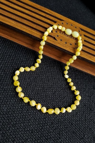 Sertifikalı Süt Rengi Kehribar Kolye Kız Erkek Bebek Diş Kolyesi 4-7 Yaş 35 cm