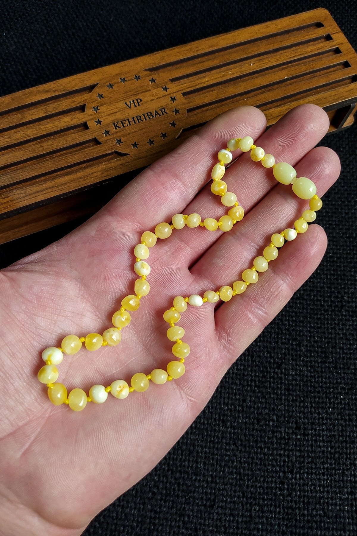 Sertifikalı Süt Rengi Kehribar Kolye Kız Erkek Bebek Diş Kolyesi 4-7 Yaş 35 cm