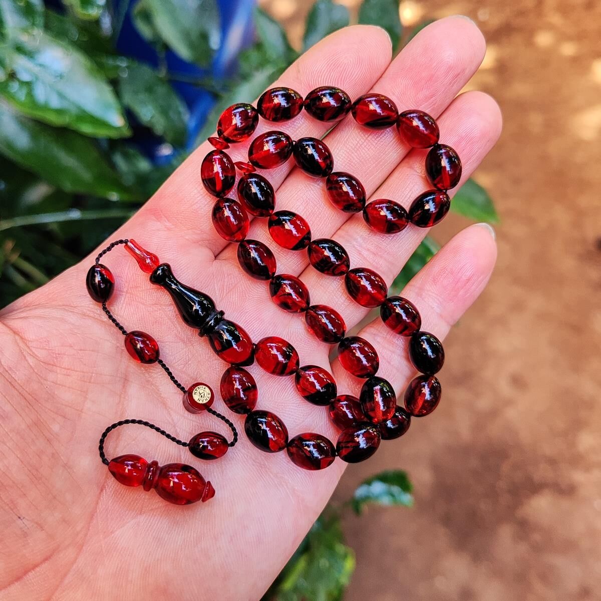 8x11 mm Ayhan Turan Usta İşçilikli Kırmızı Siyah Ateşi Kehribar Tesbih