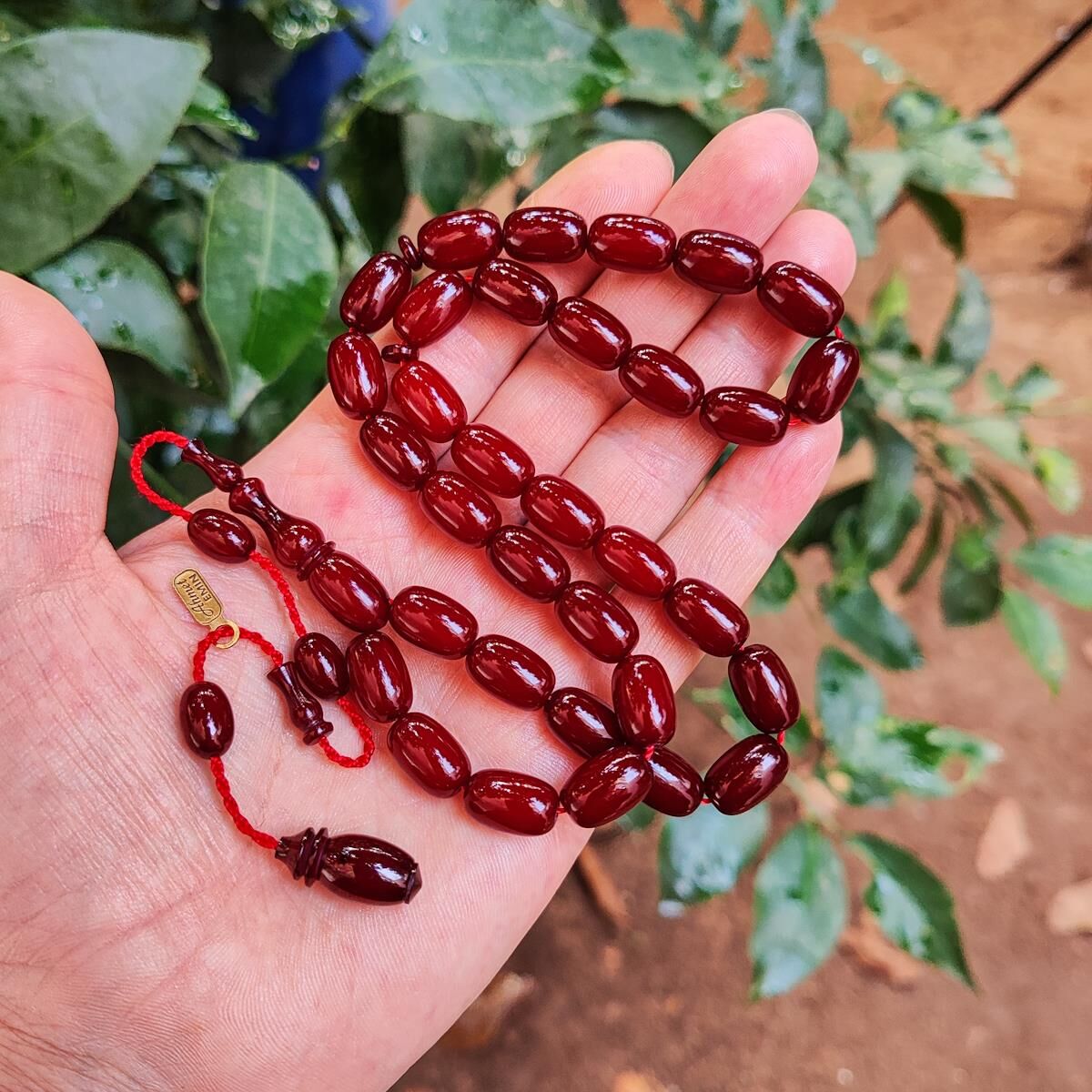 9x13 mm Ahmet Emin İmzalı Vişne Rengi Faturan Sıkma Kehribar Tesbih - Havşalı Kolye Model